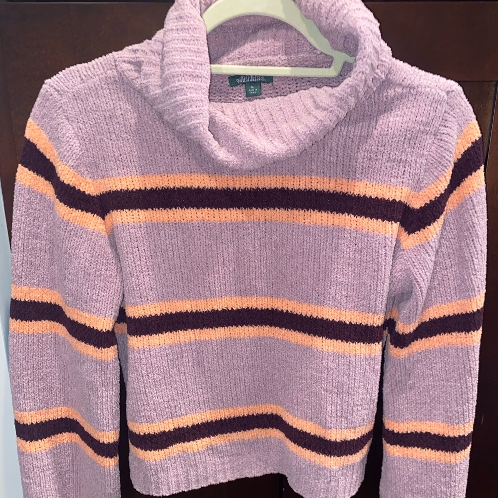 Turtleneck striped sweater